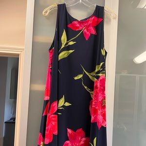 Jones studio floral dress NWT